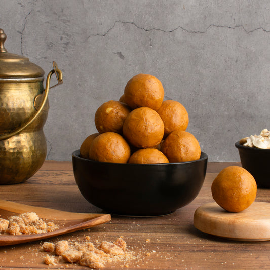 Besan Ladoo | Jaggery Sweetened | No Refined Sugar | From Granny